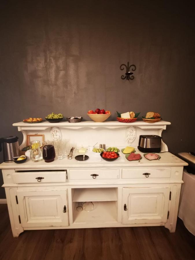 Hotel Karklu Muiza Γιέλγκαβα Εξωτερικό φωτογραφία
