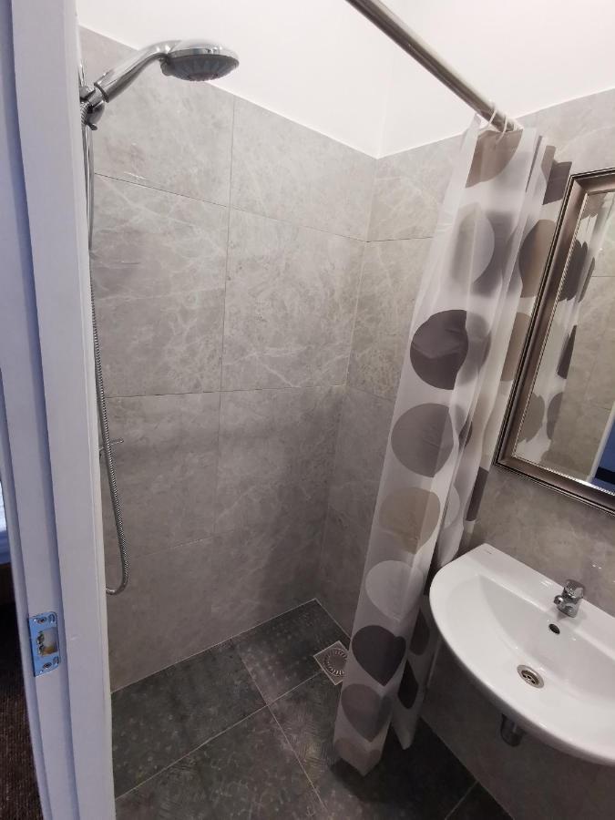 Hotel Karklu Muiza Γιέλγκαβα Εξωτερικό φωτογραφία